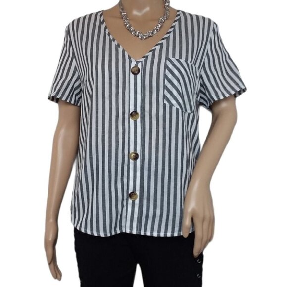 SHEIN Striped Button Detailing Top - Picture 1 of 4